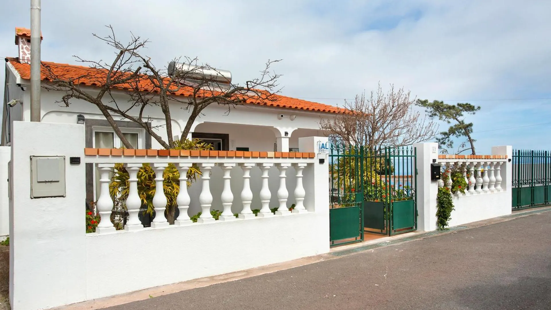 Üdülőpark Bungalow House Inmountain Caniço Portugália